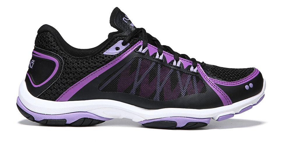sportchek nike running shoes
