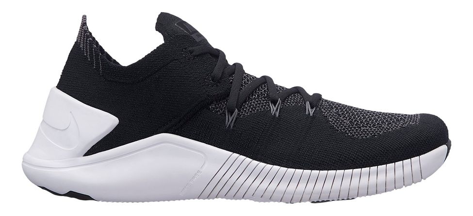 men's running shoe nike quest 3