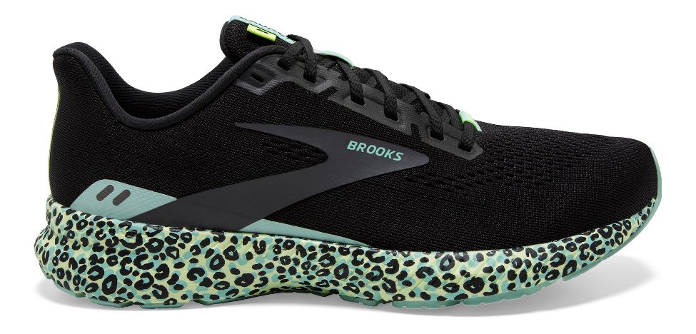 white cheetah brooks
