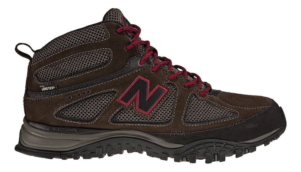 Mens New Balance 900 Trail Running Shoe